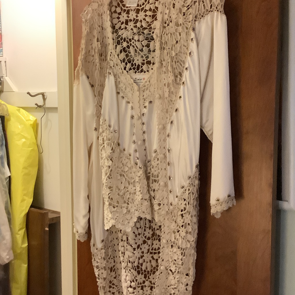 Elegant Cream Lace Maxi Dress